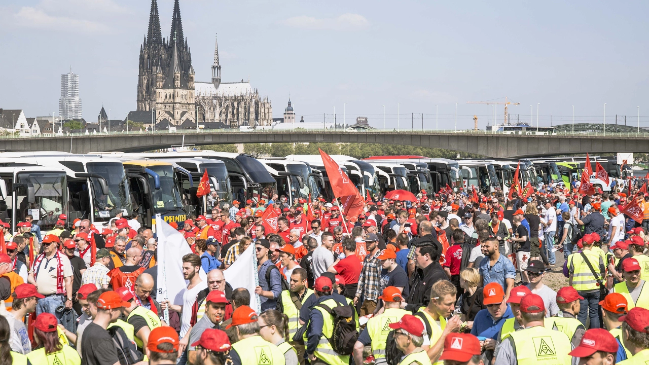 Versammlung in Köln