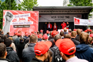 Beschäftigte fordern Mitbestimmung, Transparenz und sichere Arbeitsplätze