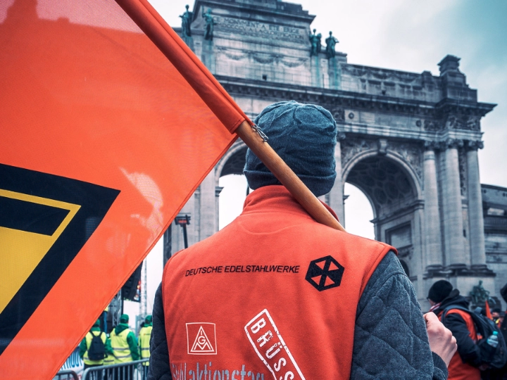 Brüssel, Fahne, Politik